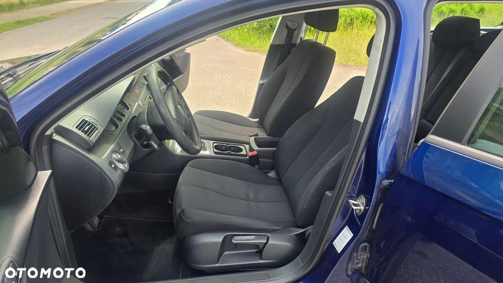 Volkswagen Passat 1.9 TDI DPF Individual - 30