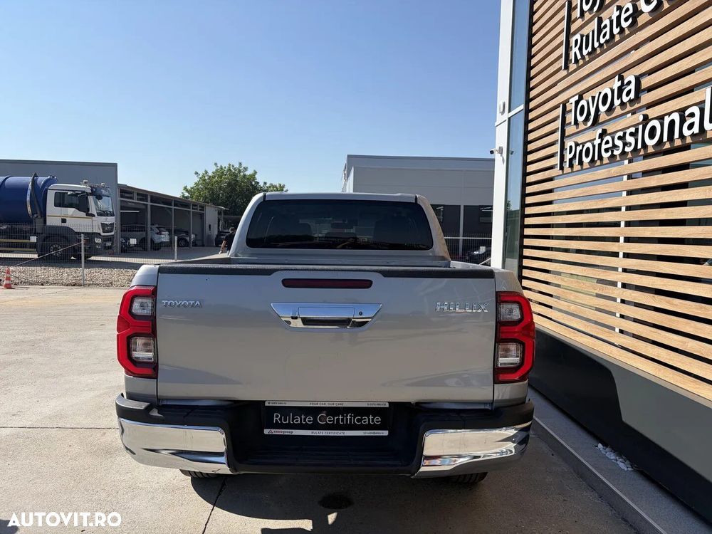 Toyota Hilux 2.4D 150CP 4x4 Double Cab AT Executive - 9