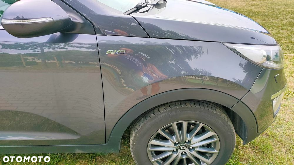 Kia Sportage 2.0 CRDI XL - 8