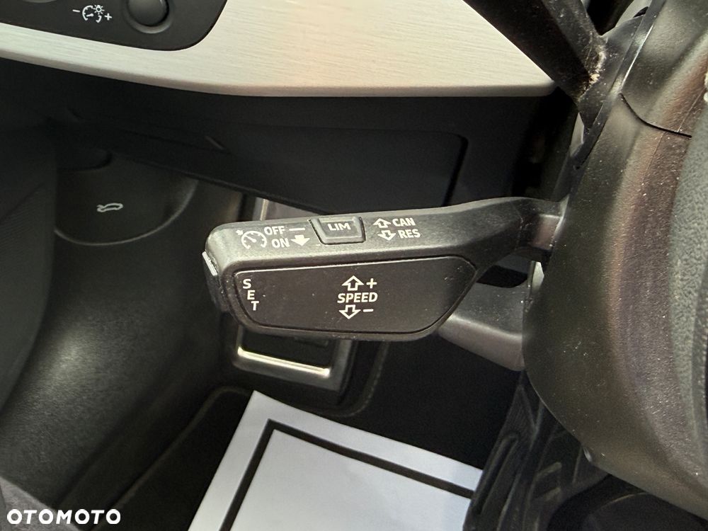Audi A4 Avant 35 TDI S tronic S line - 39