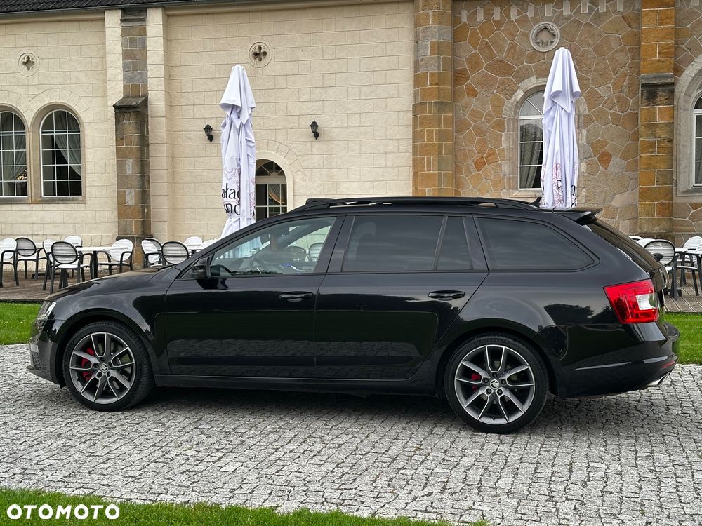 Skoda Octavia 2.0 TDI RS DSG - 6
