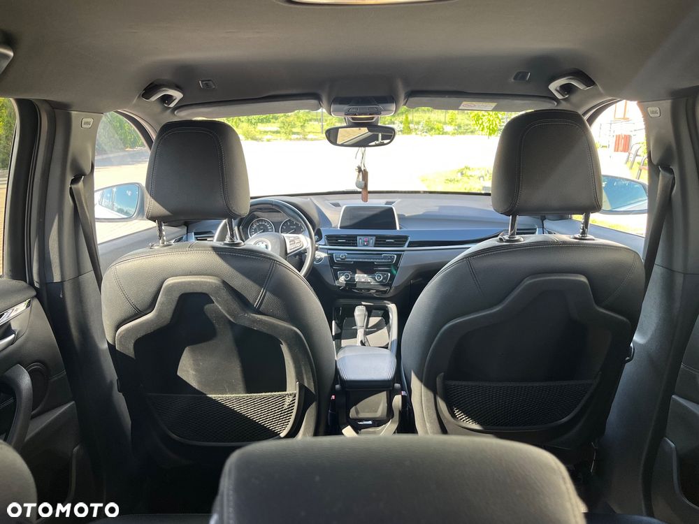 BMW X1 xDrive18d xLine sport - 15