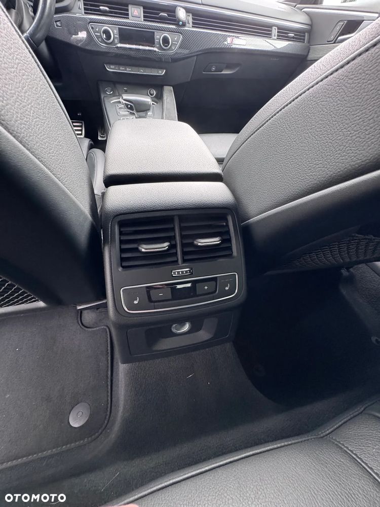 Audi A5 Sportback 2.0 TFSI quattro S tronic design - 32