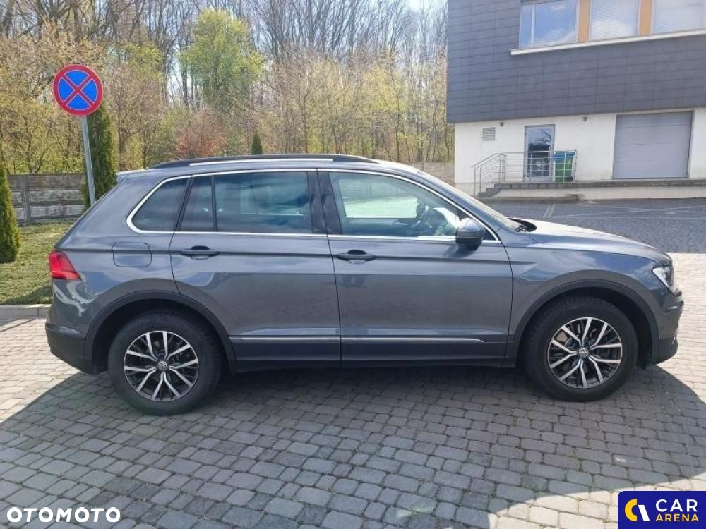 Volkswagen Tiguan - 9