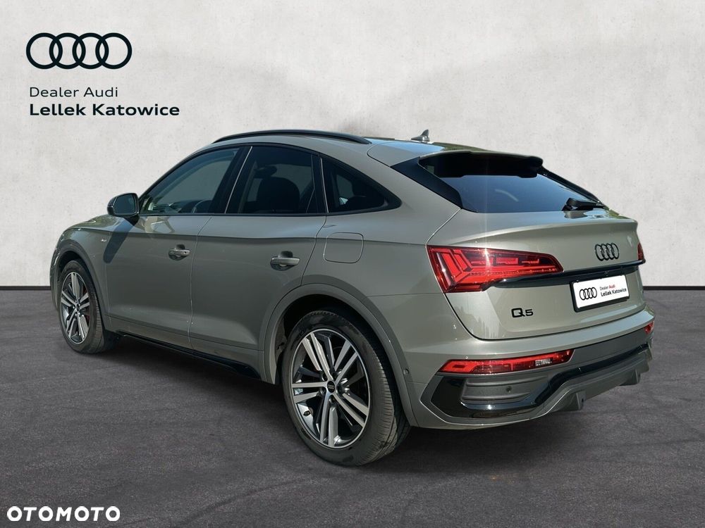 Audi Q5 Sportback - 6