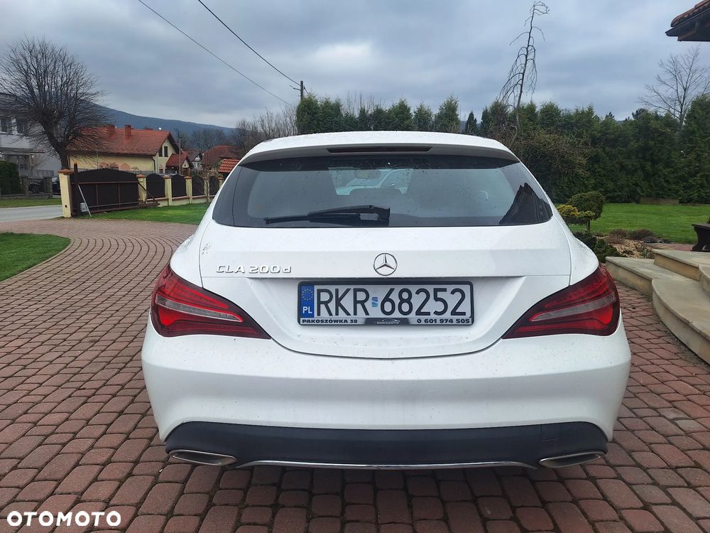 Mercedes-Benz CLA 200 (CDI) d 7G-DCT - 7