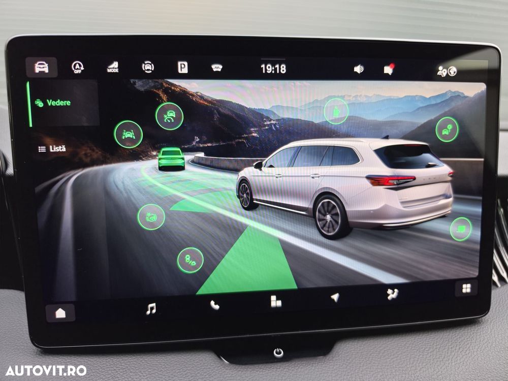 Skoda Superb 2.0 TDI DSG Active - 30