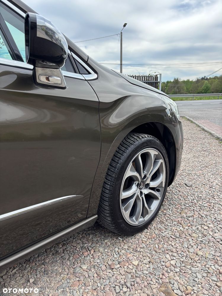 Citroën DS4 HDi 165 SportChic - 14