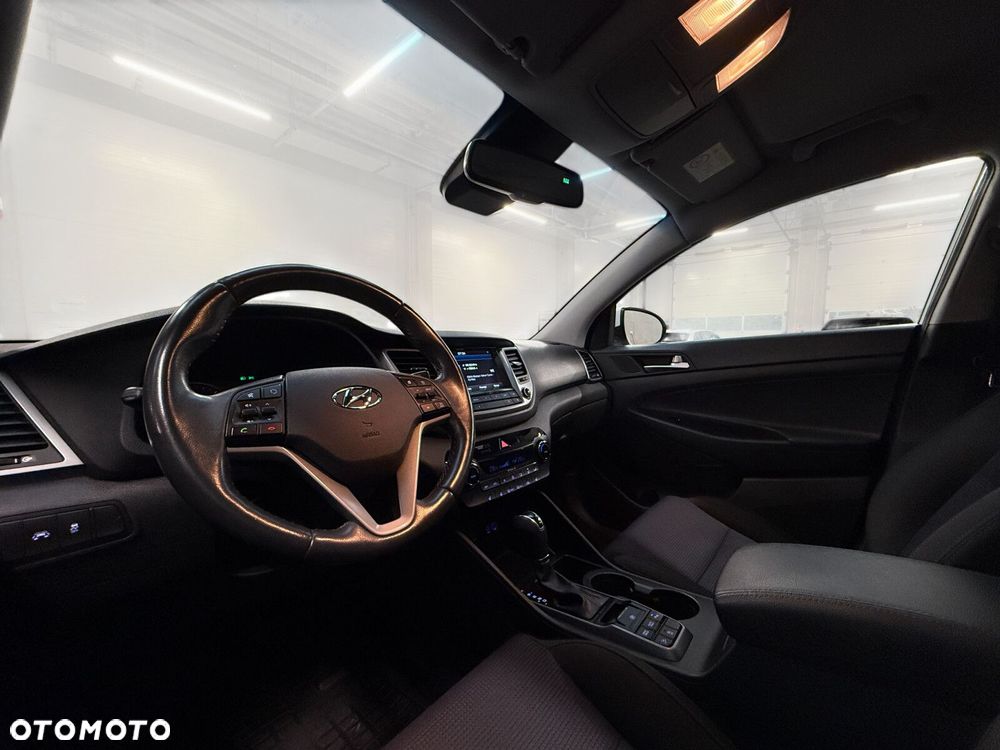 Hyundai Tucson 1.7 CRDI BlueDrive Style 2WD DCT - 18