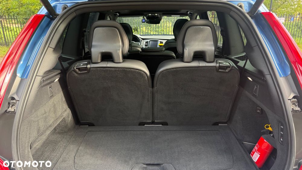 Volvo XC 90 T6 GPF AWD R-Design 7os - 9
