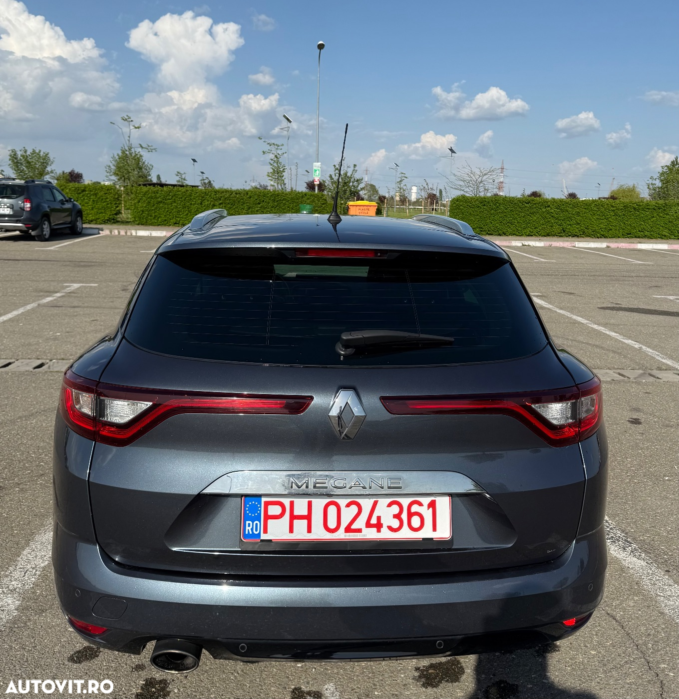 Renault Megane Grandtour ENERGY TCe 130 EDC BOSE EDITION - 5