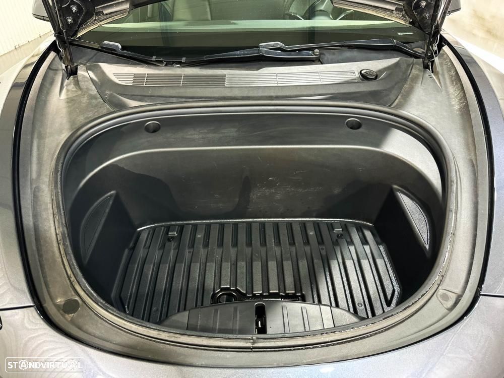 Tesla Model 3 Long Range AWD Dual Motor - 53