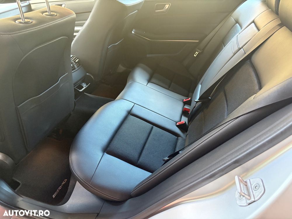 Mercedes-Benz E 250 CDI 4MATIC Aut. - 10