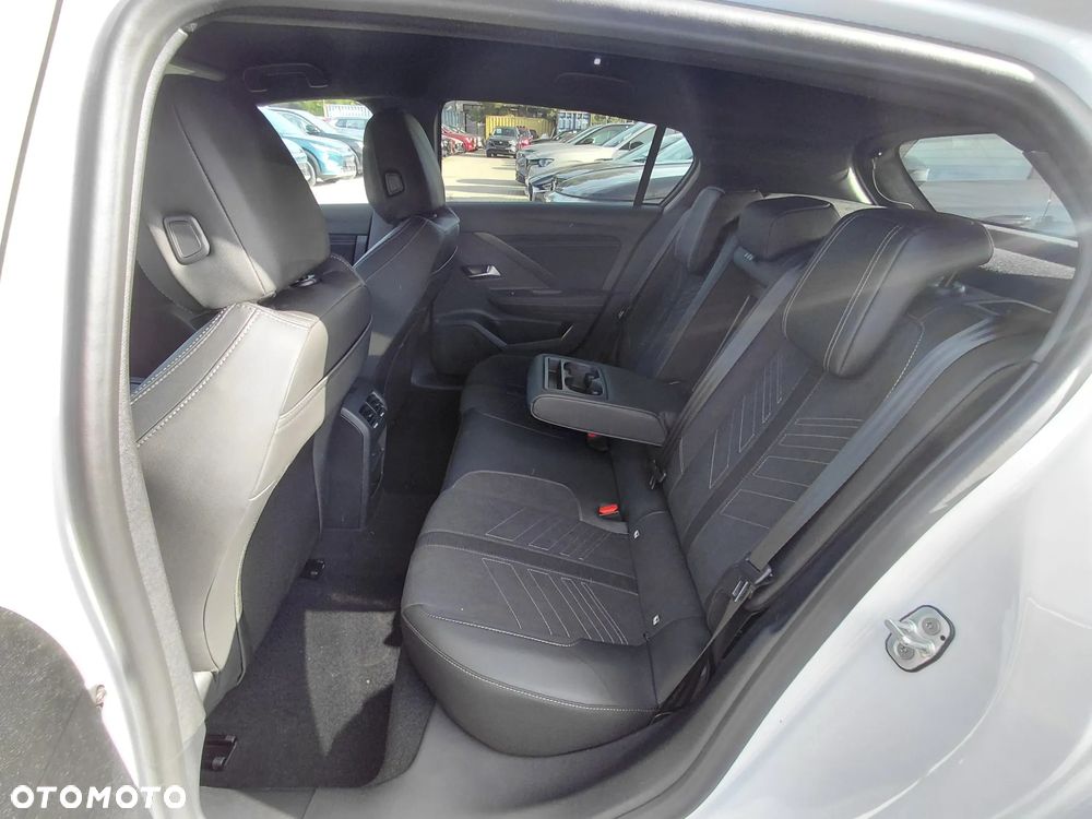 Opel Astra 2026 photo 5