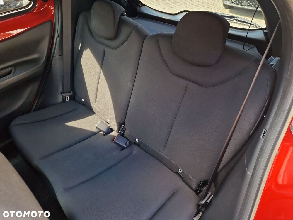 Toyota Aygo X - 37
