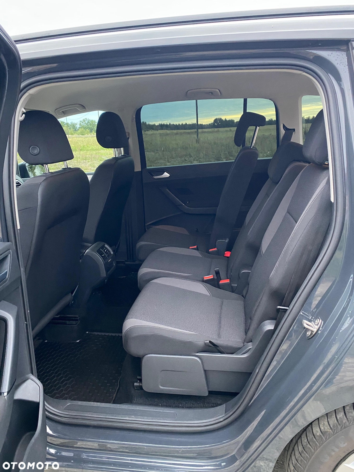 Volkswagen Touran 1.5 TSI EVO Trendline - 8