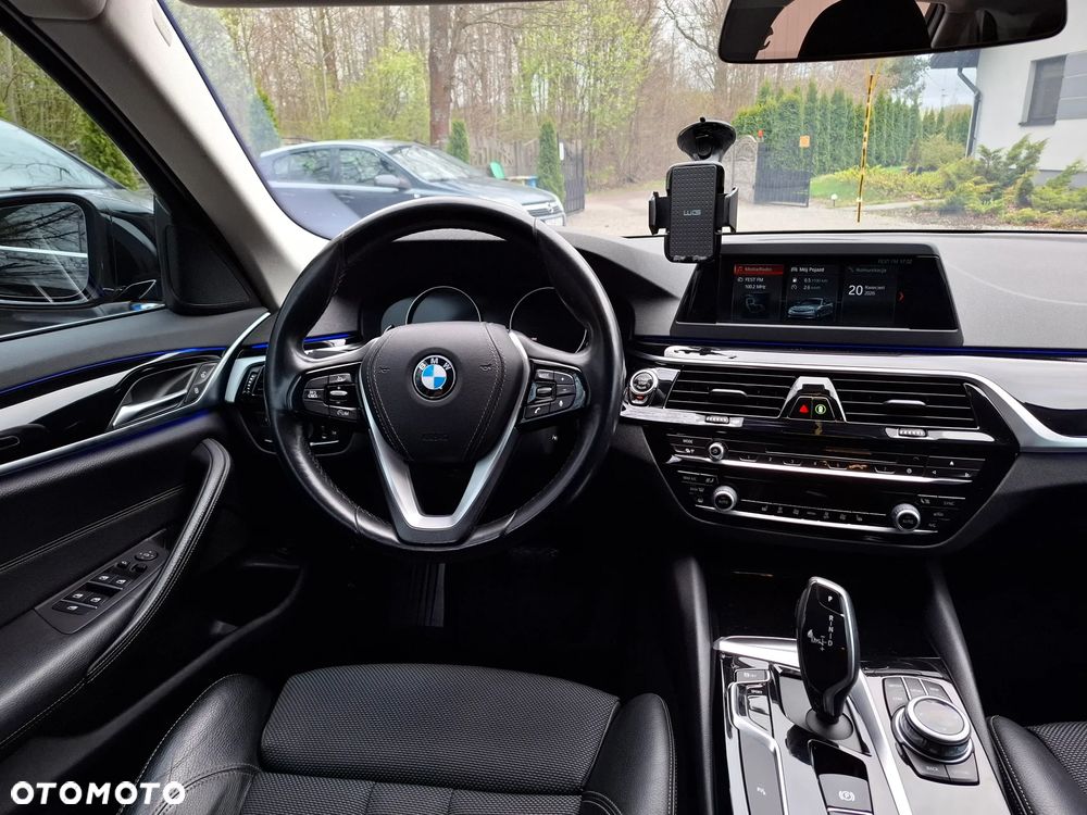 BMW Seria 5 - 23