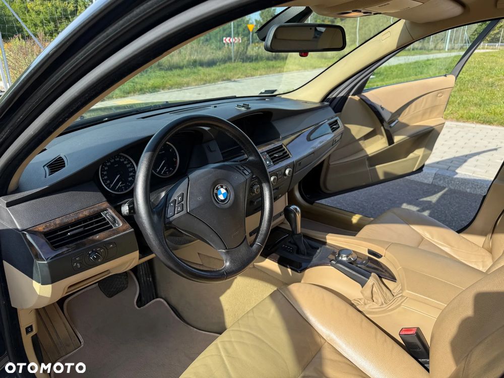 BMW Seria 5 - 13
