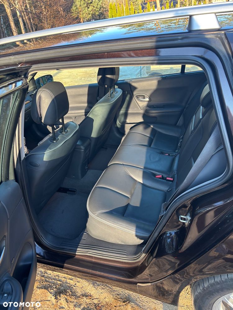 Renault Laguna 2.0 dCi FAP Initiale - 22