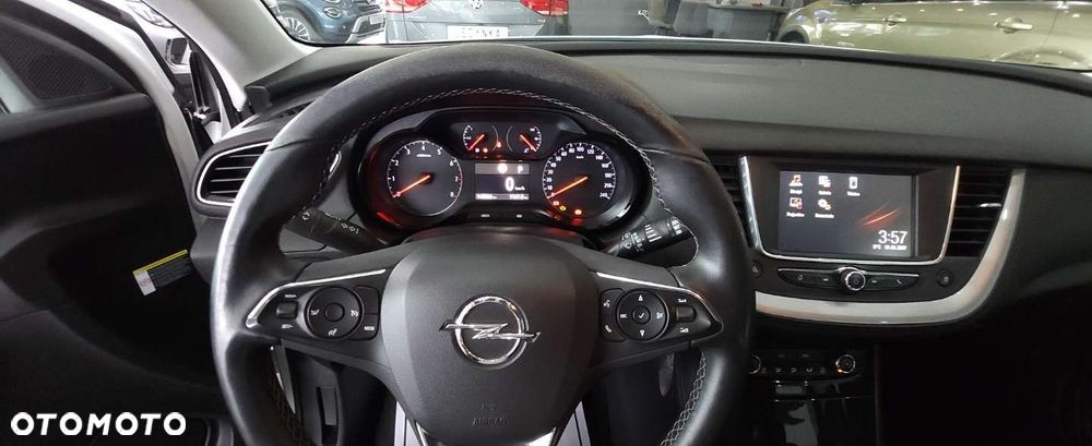 Opel Grandland X - 11