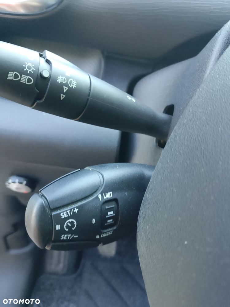 Citroën C3 Picasso 1.6i Seduction - 8