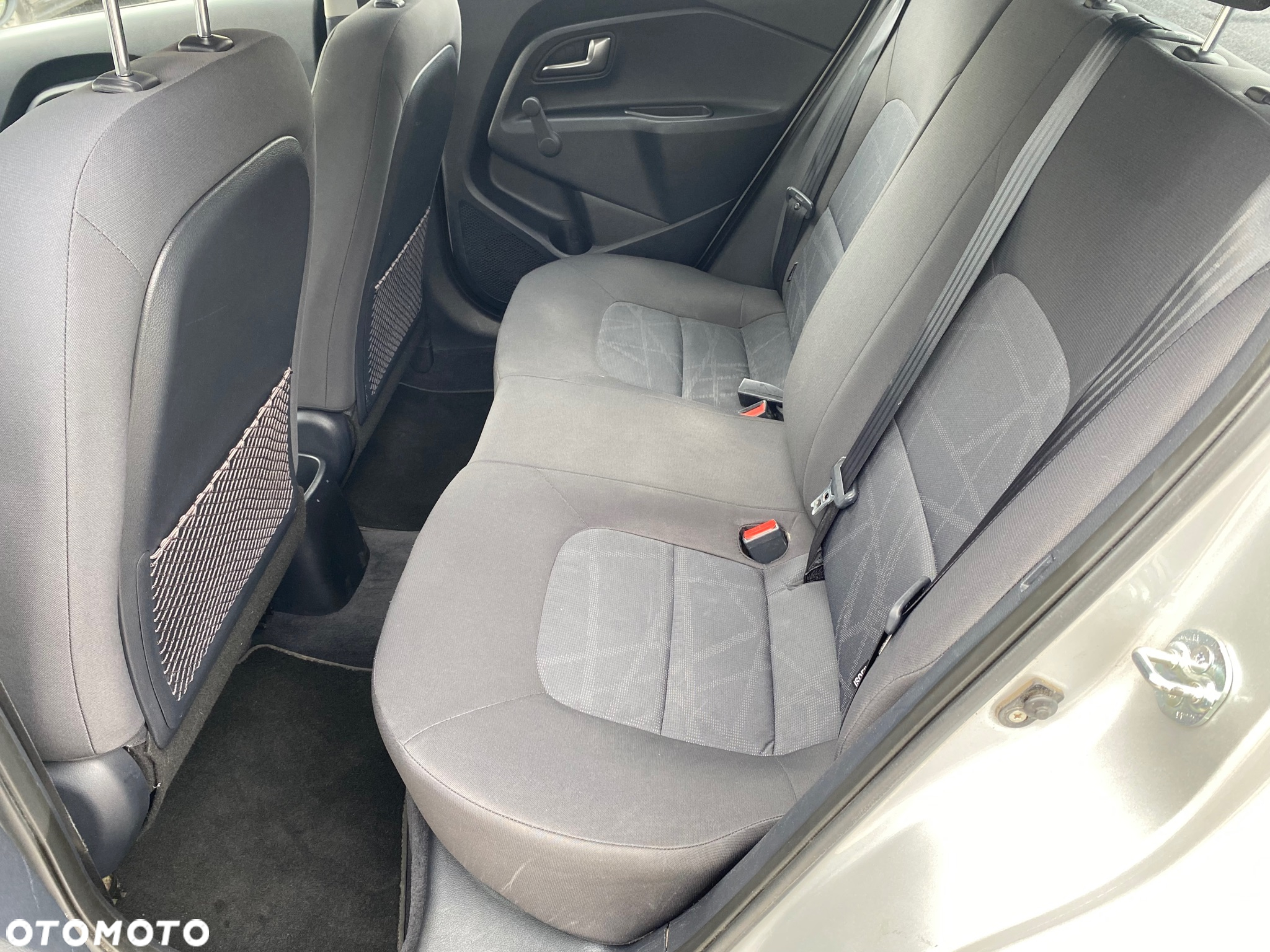 Kia Rio 1.4 Edition 7 - 31