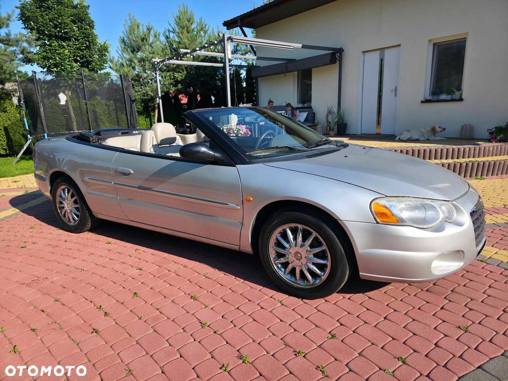 Chrysler Sebring - 13