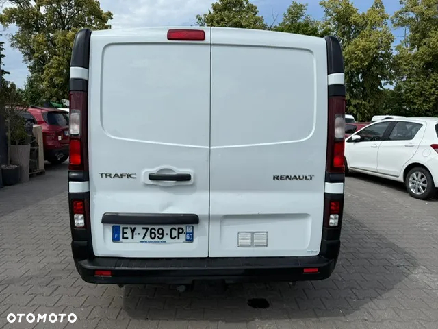Renault TRAFIC - 10