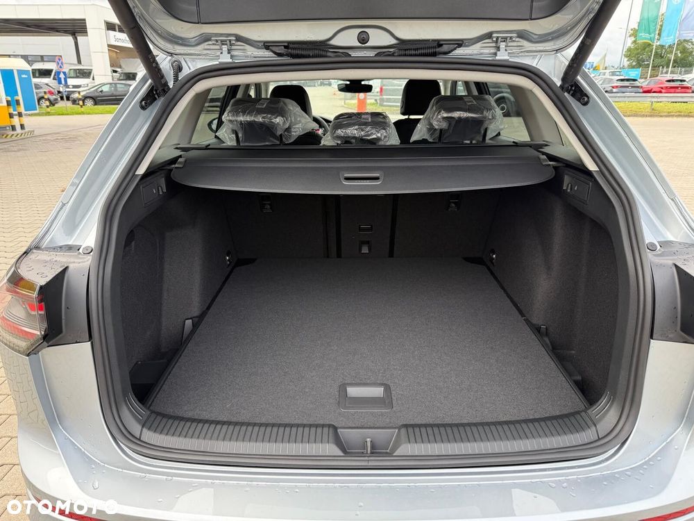 Volkswagen Golf - 35
