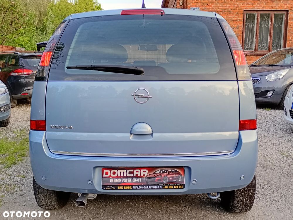 Opel Meriva 1.8 16V Cosmo Easytronic - 17