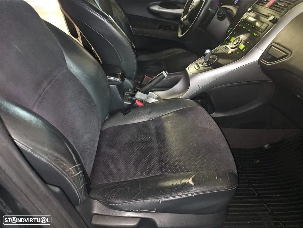 Toyota Auris 1.8 HSD - 7