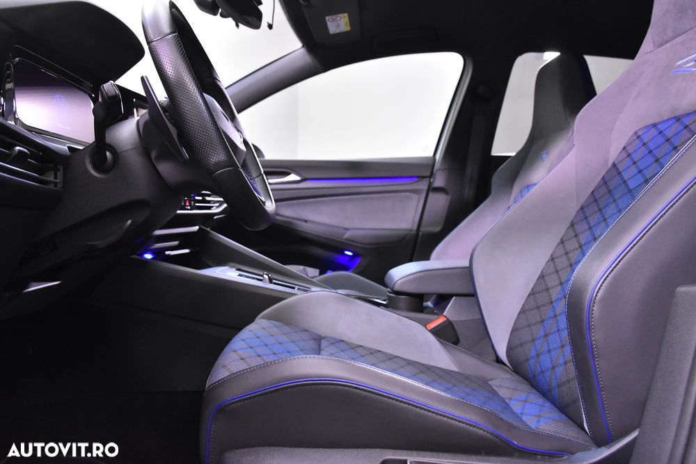 Volkswagen Golf 2.0 TSI DSG 4Motion R - 30