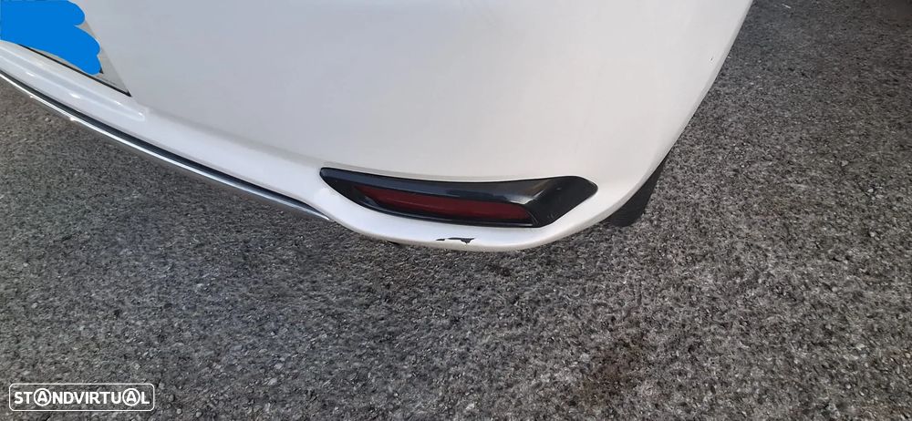 Toyota Auris - 5