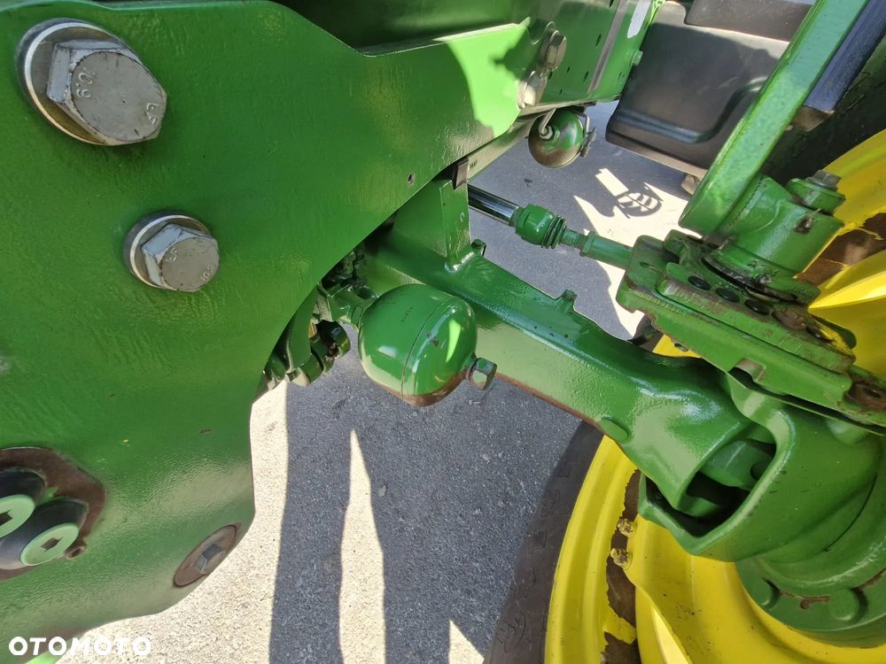 John Deere 6125r - 33