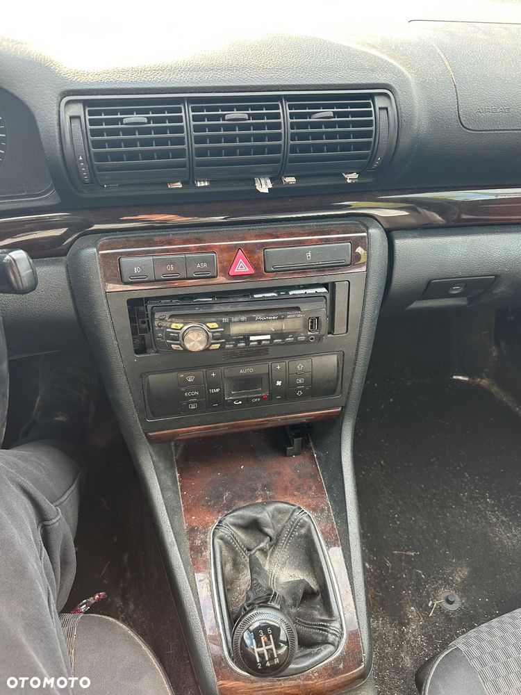 Audi A4 - 11