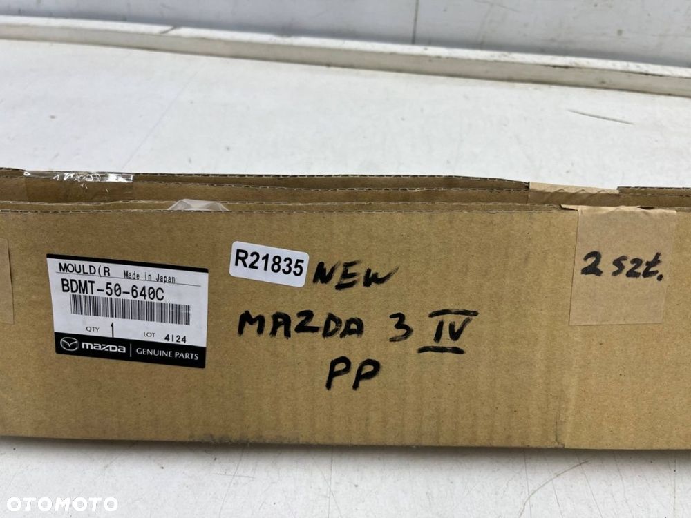 Listwa Mazda 3 IV BP 19r.- NOWA prawa przednia listwa zgarniająca uszczelka zewnętrzna drzwi - 6