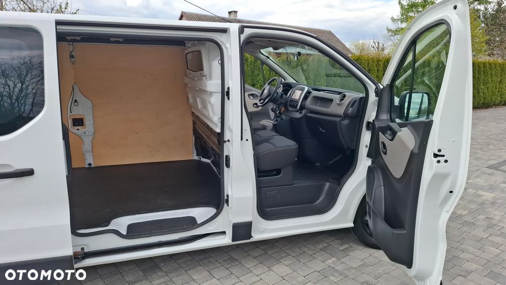 Renault Trafic - 22