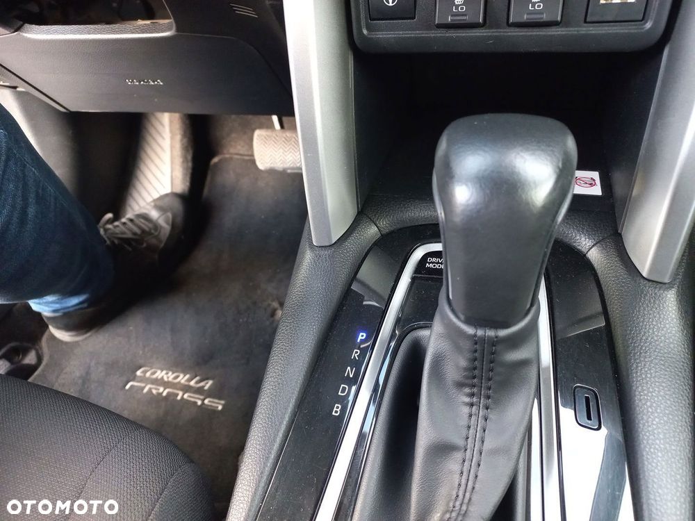 Toyota Corolla Cross 1.8 Hybrid Style - 20