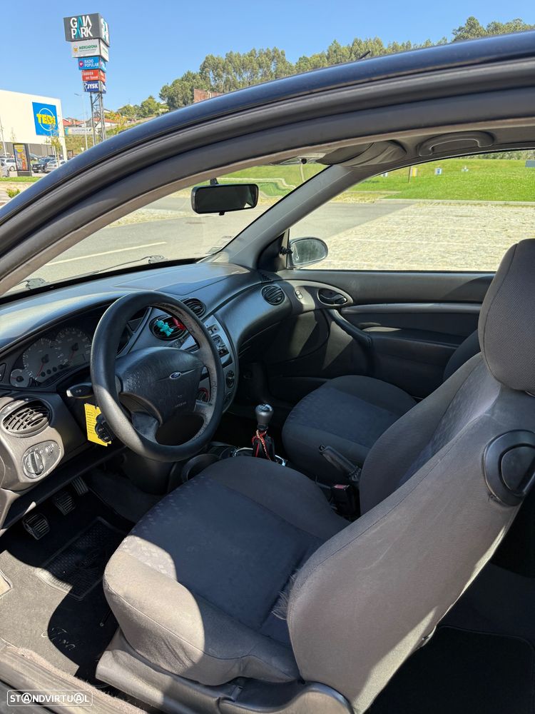Ford Focus 1.8 TDdi Trend - 6
