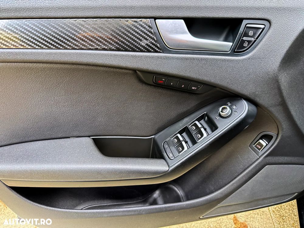 Audi A4 2.0 TDI DPF clean diesel multitronic S line Sportpaket - 13