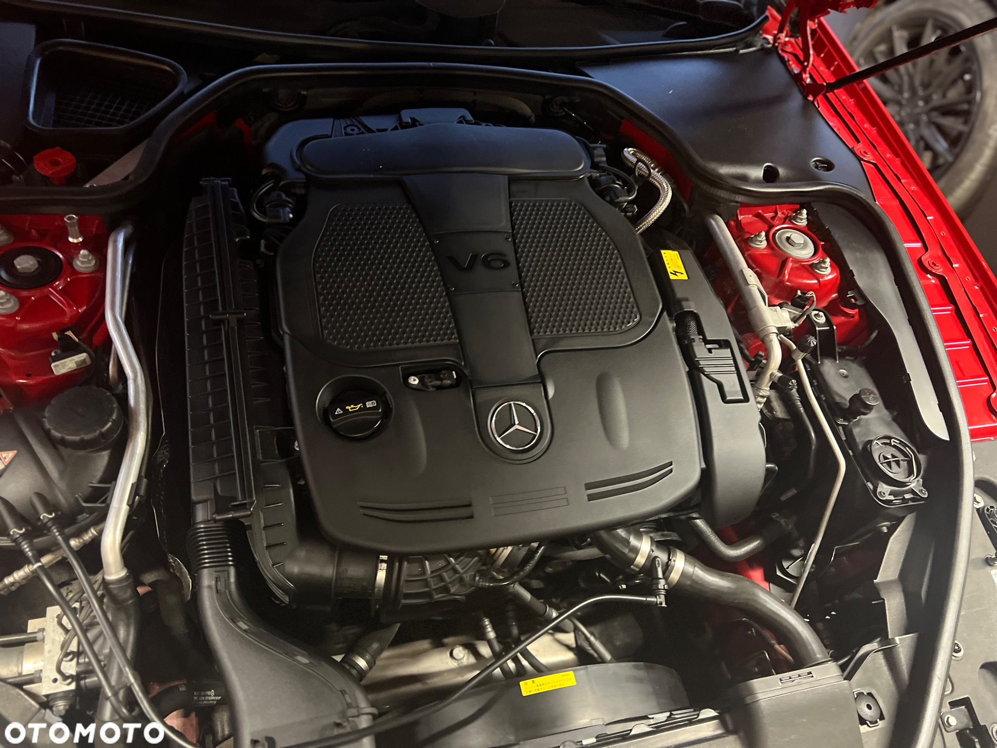 Mercedes-Benz SL 350 BlueEff - 37