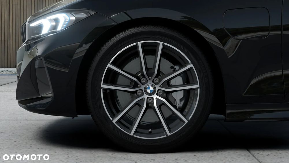 BMW Seria 3 330e PHEV xDrive - 7