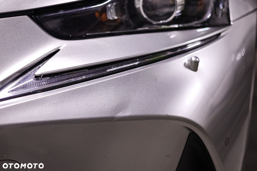 Lexus IS 200t / 300 Elegance - 10