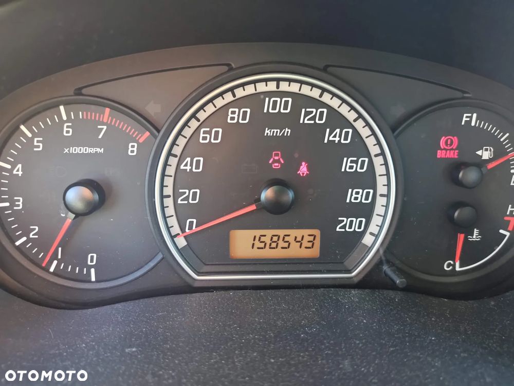 Suzuki Swift - 1