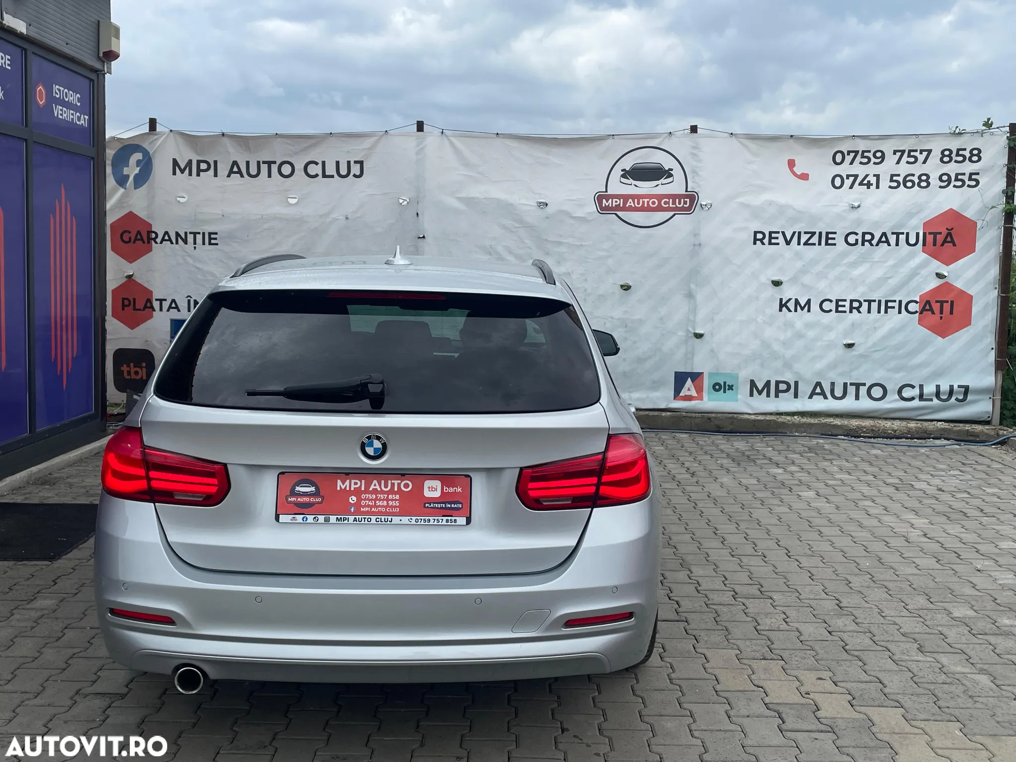 BMW Seria 3 318d Touring Aut. - 8