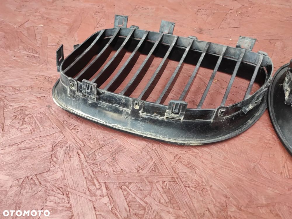 BMW E60 / E60 LCI / E61 / E61 LCI.  NERKI CZARNE M-PAKIET LEWA / PRAWA. O NR: 7 027 061 / 7 065 701 OEM. W BARDZO DOBRYM STANIE. - 11