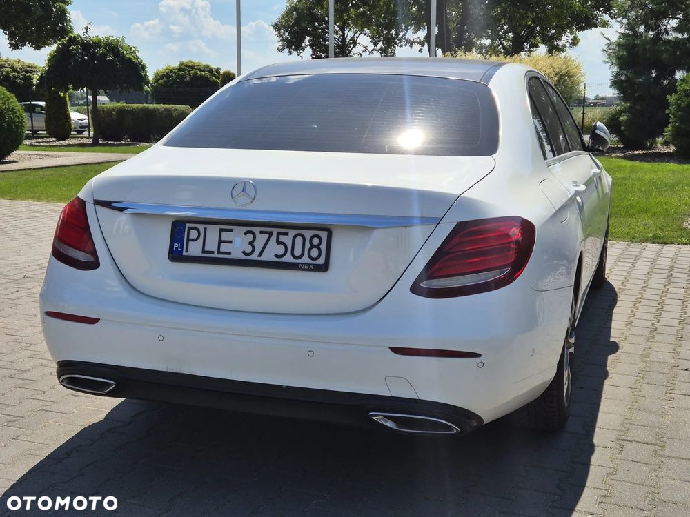 Mercedes-Benz Klasa E 200 d 9G-TRONIC - 6