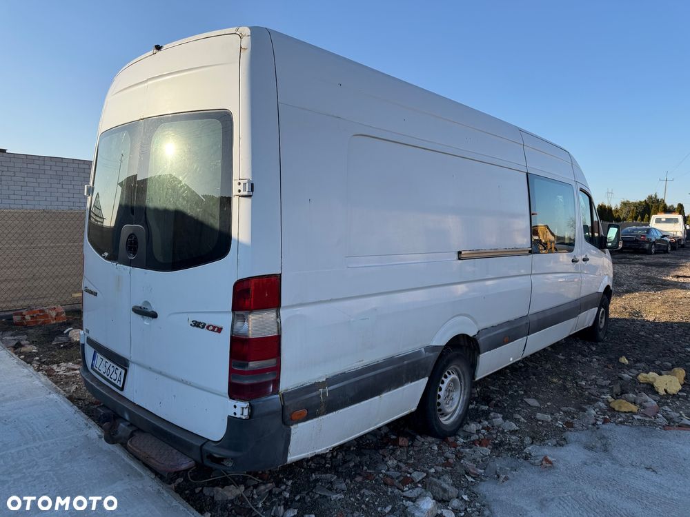 Mercedes-Benz Sprinter - 9