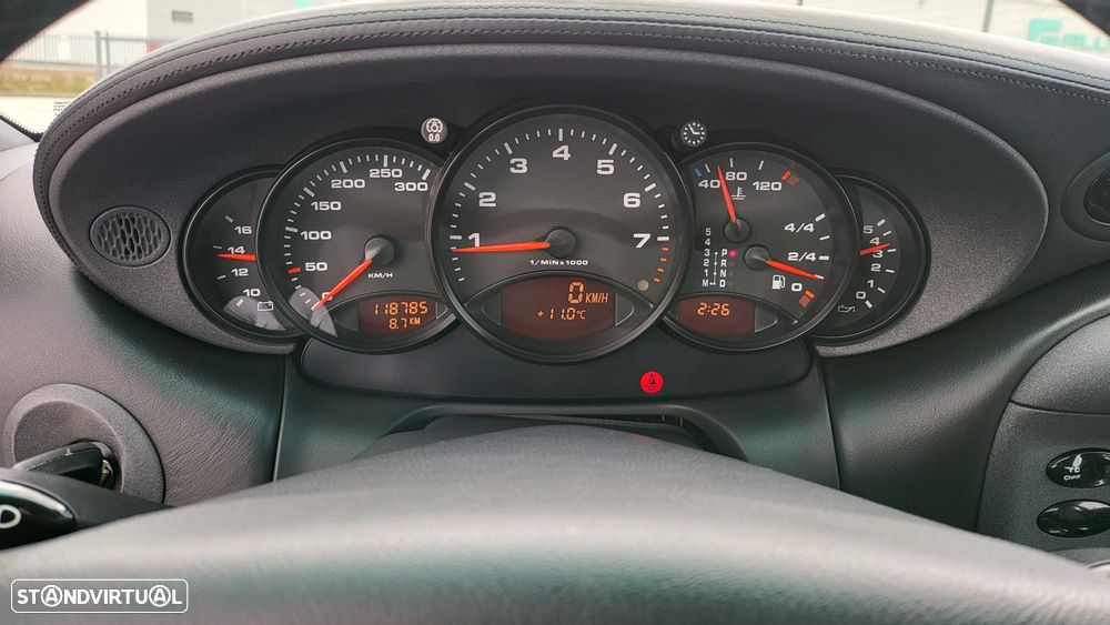 Porsche 911 (996) - 5