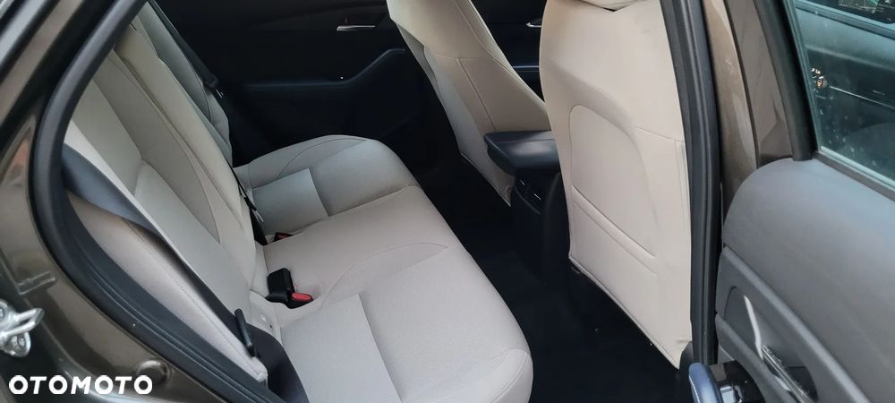 Mazda CX-30 - 11